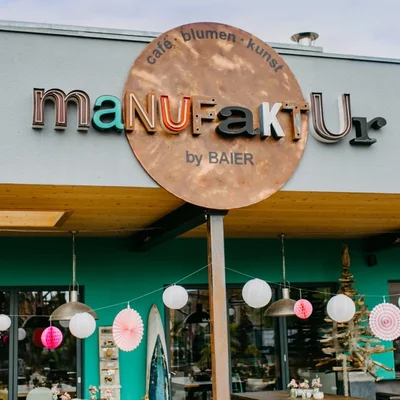 manufaktur by BAIER In Pfaffenhofen a.d. Roth/Café-raum